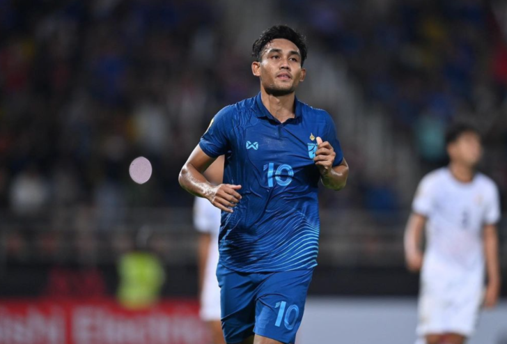 ธีรศิลป์ แดงดา ลุ้นคัมแบ็ค ลุยจีน คัดบอลโลก